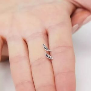 Sterling silver feather stud earring